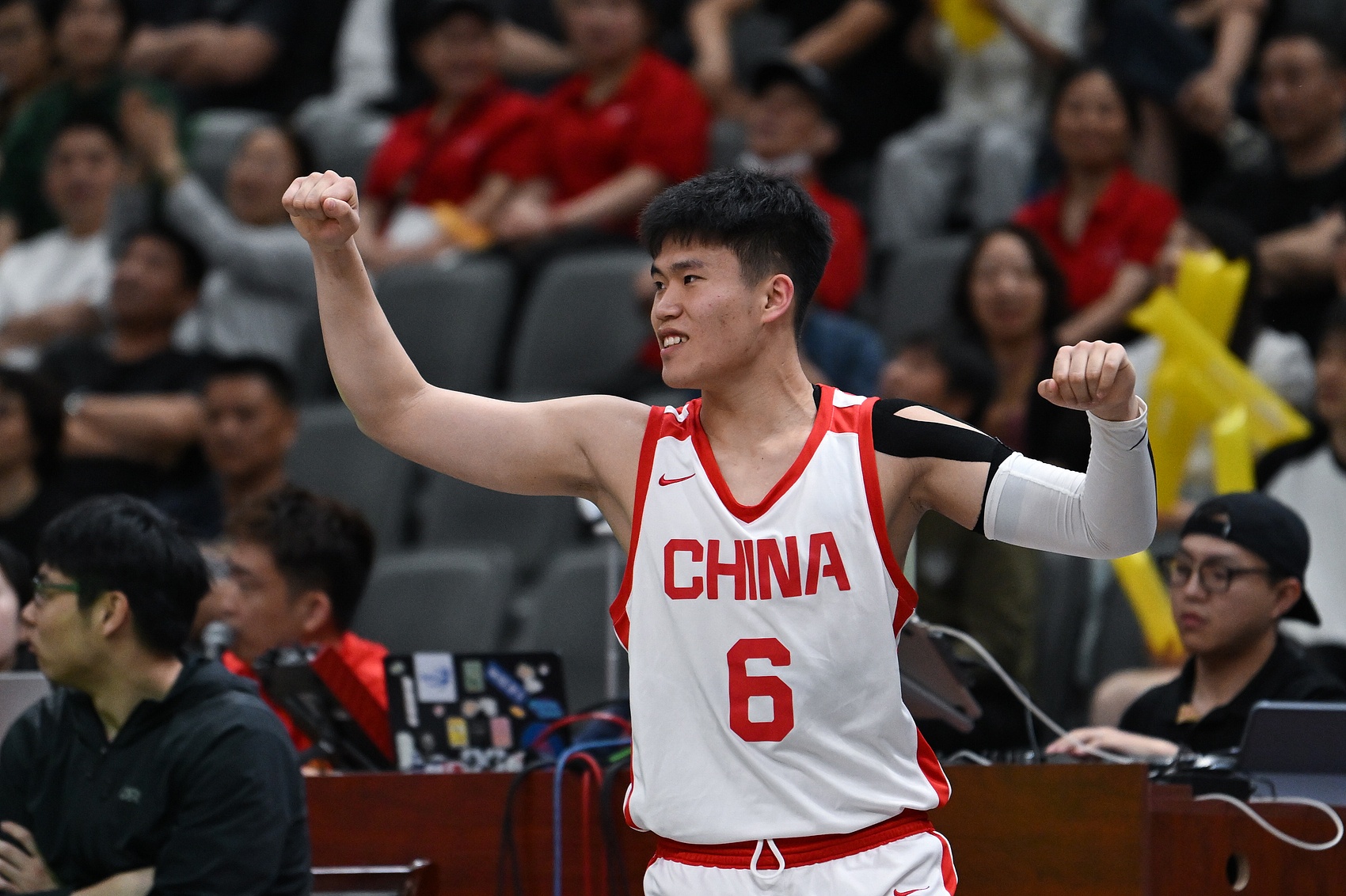 媒体人：国青全民皆兵三分神准 大胜菲律宾锁定明年U19世青赛门票