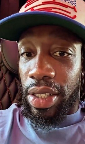 贝弗利谈76人：每个人的身体状态都棒极了 这帮人要让对手头疼了